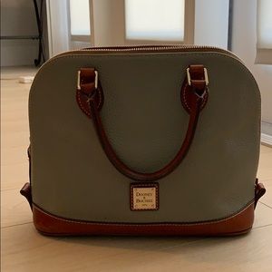 Dooney & Bourke tote